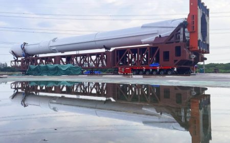 星际荣耀双曲线三号火箭转场起竖系统联调试验成功，为入轨 + 海上回收首飞奠定基础