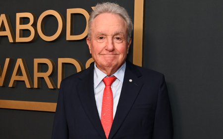 'SNL' Showrunner Lorne Michaels Teases Season 51 Cast Shake-Ups