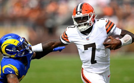 Browns cut Pro Bowl quarterback as team trims roster ahead of regular season