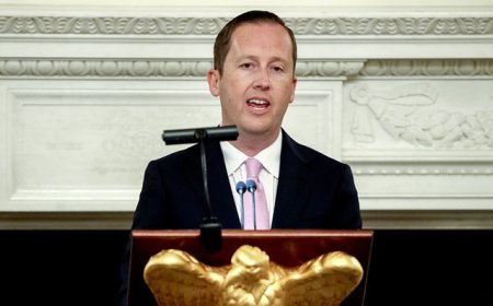 被特朗普称为好友、马斯克斥为“毒蛇”，美国驻印度新大使是谁？