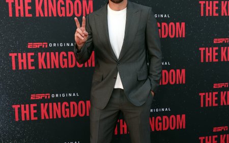 Travis Kelce Joined by Parents Donna and Ed at ‘The Kingdom’ Premiere