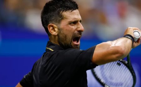 诺瓦克·德约科维奇在美网首轮比赛中奋力取胜