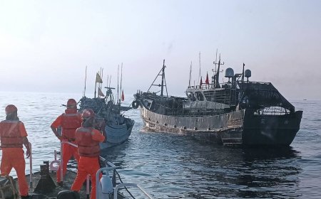 澎湖漁船疑遭大陸船舶擦撞！船體一度失去動力　海巡馳援助和解