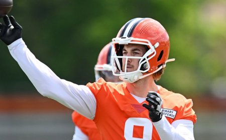 Browns make stunning Kenny Pickett trade to Raiders as backup quarterback role remains wide open