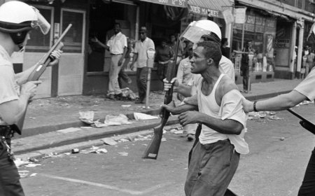 美国国民警卫队过去曾在何时因何事被部署？