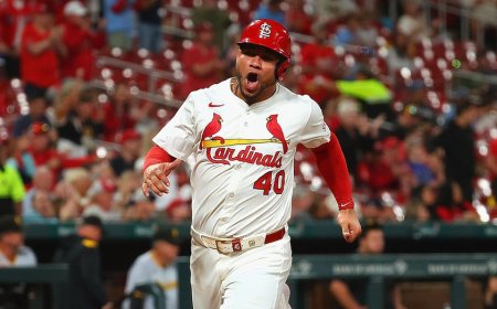 MLB hands down multi-game suspension after Cardinals' Willson Contreras meltdown, ejection
