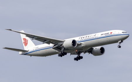 国航通报：伦敦飞北京航班因故障备降俄罗斯，调机后顺利抵达首都机场