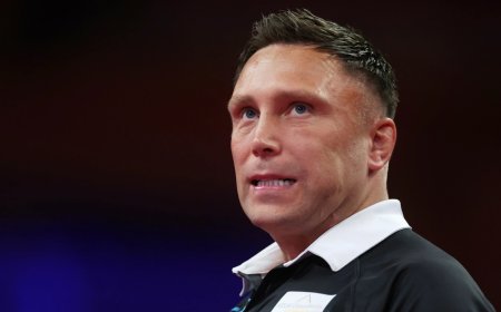 ‘What I didn’t want’ – PDC star shares worrying photos in hospital after pulling out of tournament