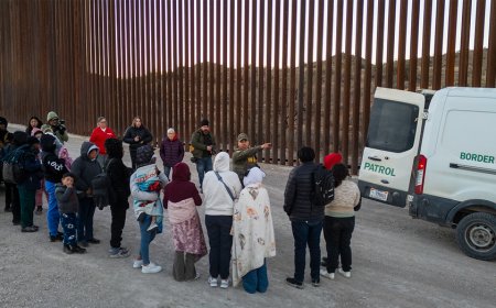 Trump administration resurrects ‘neighborhood checks’ for citizenship applicants last used in first Bush-era