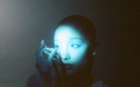 Ariana Grande Reveals Dates for 1st Tour in 7 Years After 'Wicked' Success
