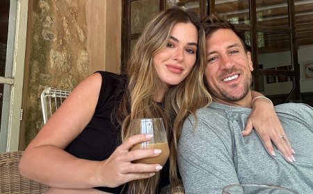 Pregnant JoJo Fletcher Pens 'Emotional' Birthday Tribute to Husband Jordan