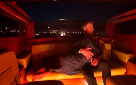 Julia Roberts Cuddles Up to Husband Danny Moder During Venice Date Night