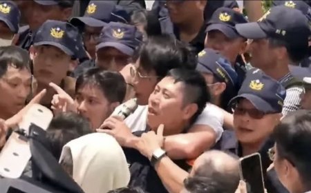 黃國昌「勒警脖子」引熱議　當事警官還原：我不認為他有惡意