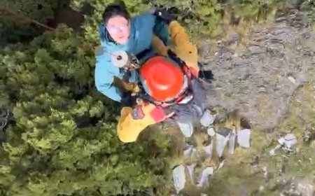 快訊／女山友登雪山西稜摔傷腳部骨折　黑鷹吊掛救援