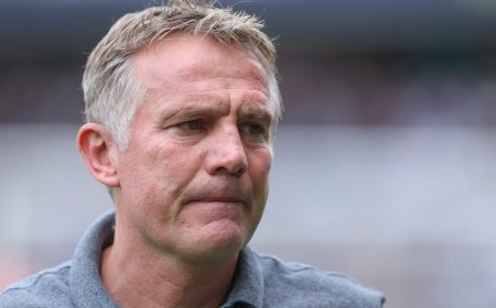 ‘Face of the club’ – Wrexham want Championship rival to bolster their defence