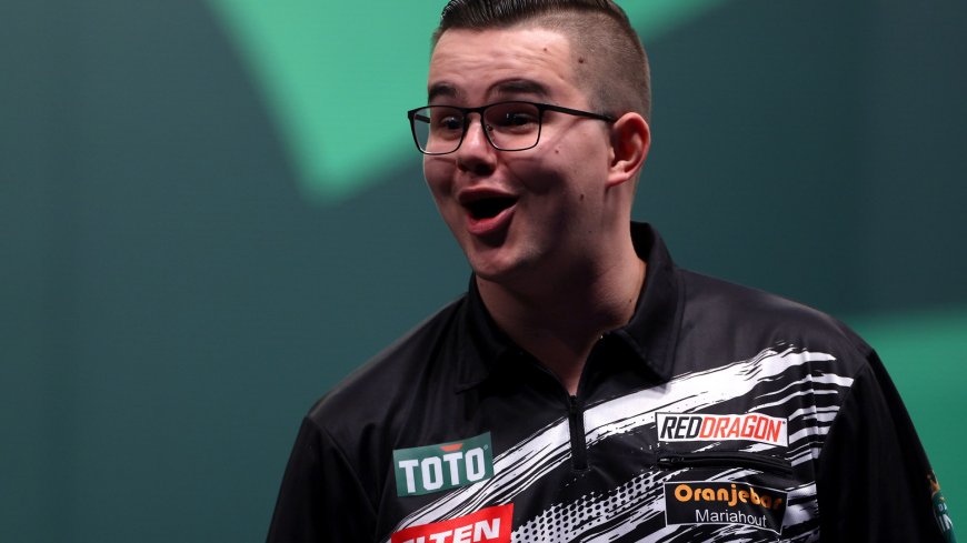 ‘Crying my eyes out’ – Darts star burst into tears when being accused of cheating amid dartitis struggle