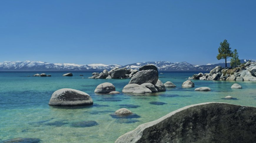 苹果 macOS Tahoe 悄悄引入 15 款全新航拍风景屏保,收录太浩湖 / 喜马拉雅山等地自然景观