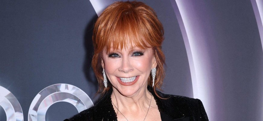 Reba McEntire's 'Take-Charge Character' Reportedly Spills From Relationship To 'The Voice'