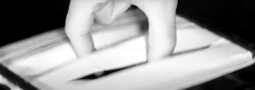 首款可用手交互的全息 3D 投影原型“FlexiVol”问世:可直观操作“空中”展示内容