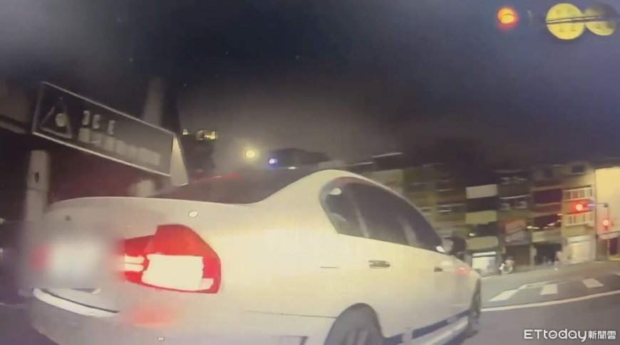 牌照燈超亮遭關切！駕駛拒檢狂逃一路違規22次　驚人罰單金額曝