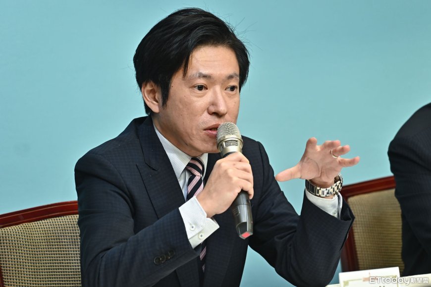 接任政院秘書長　張惇涵喊3聲「效率」：加強溝通、加速執行