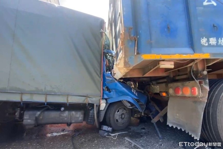 快訊／台2線小貨車遭大車夾殺！　車頭扁掉「乘客搶救無效亡」
