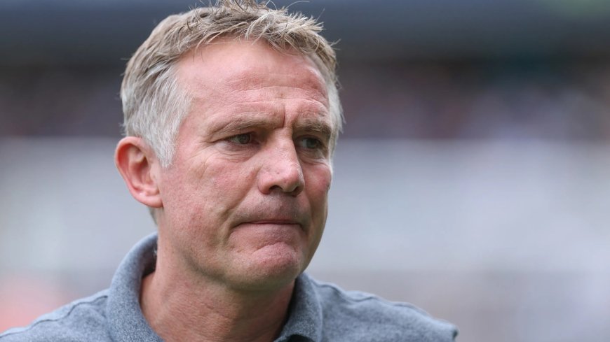 ‘Face of the club’ – Wrexham want Championship rival to bolster their defence