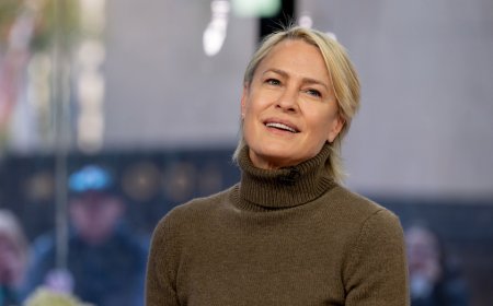'House of Cards' actress joins Hollywood exodus from US after calling country a 's---show'