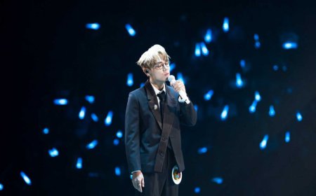 林家謙演唱會造型爆紅！靠一盤義大利麵吊飾　把西裝穿成全場最可愛