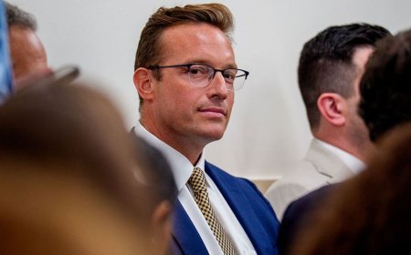 Benny Johnson says New York Times downplayed dangers his wife, newborn faced during 2020 arson