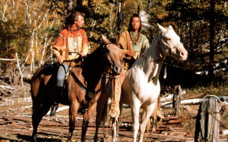 Kevin Costner Pays Tribute to ‘Dances With Wolves’ Co-Star Graham Greene