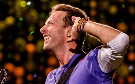 Chris Martin Faces Backlash After Awkward Coldplay Moment With Israeli Fans