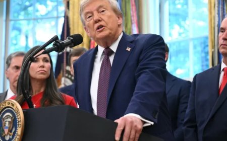 “我们要进去”: 特朗普加倍强调要向芝加哥派遣国民警卫队