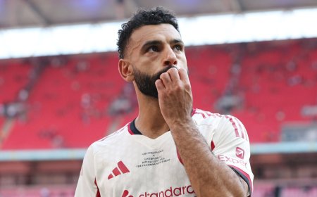 Liverpool fan account issues apology after Mo Salah takes shot over ‘disrespectful’ post