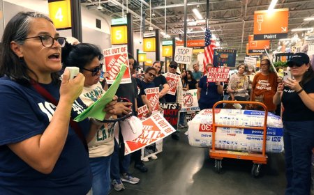 Two more LA city council Democrats oppose new Home Depot over Trump ICE raids