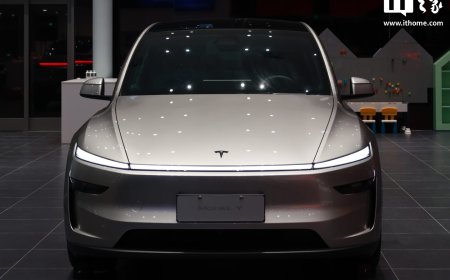 售价 33.9 万元，销售人员称特斯拉 Model Y L 日均订单近万辆