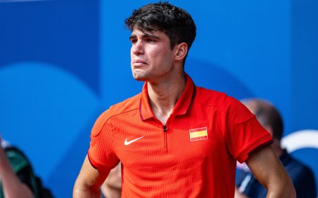 Carlos Alcaraz uncontrollably cried after Novak Djokovic stunned Spaniard in historic clash