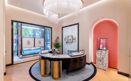 珠寶店竟有寵物休憩區　Boucheron新店致敬品牌寵貓