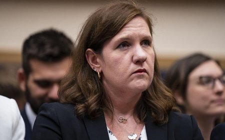 Trump admin urges Supreme Court to allow president to fire Federal Trade Commission member