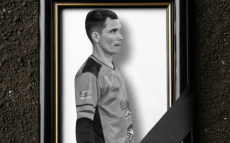 Goalkeeper collapses and dies moments after saving penalty