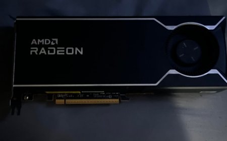 AMD Radeon AI PRO R9700 专业显卡工程验证测试 (EVT) 样品现身