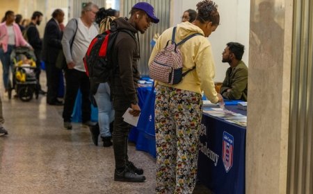 美国劳动力市场进一步降温，9月降息几成定局