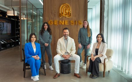 Give Your Smile a Glow-Up With These 10 Dental Product Picks From Dr. Ben Reyhani