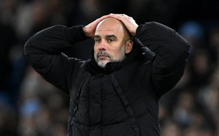 Man City forward clutches his knee before hobbling off to spark injury fears