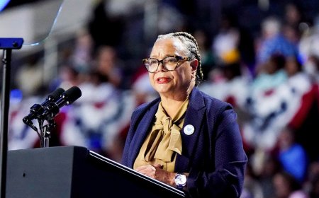 Charlotte mayor scores primary re-election victory amid national backlash over gruesome train murder