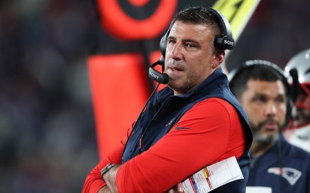 Mike Vrabel disputes Bill Belichick's claim he's unwelcome at Patriots' facility: 'He's been back'