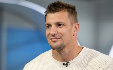 Rob Gronkowski says Eagles gave NFL teams blueprint to beat Chiefs: 'Come out swinging'