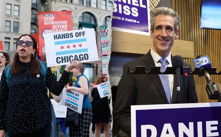 Chicago-area mayor, congressional candidate brags about lengths he's gone to flummox ICE