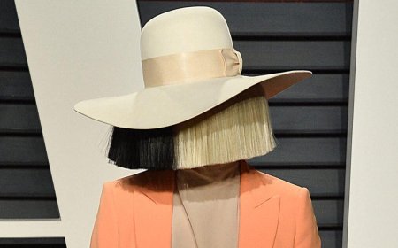 Only Singer Sia Can Stop Harry Jowsey From 100 Percent Tying The Knot On Reality TV