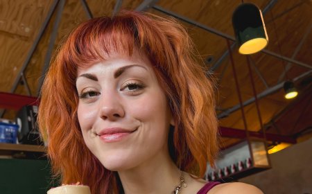 Molly Stewart Uses OnlyFans Success To Give Dad Surprise Getaway